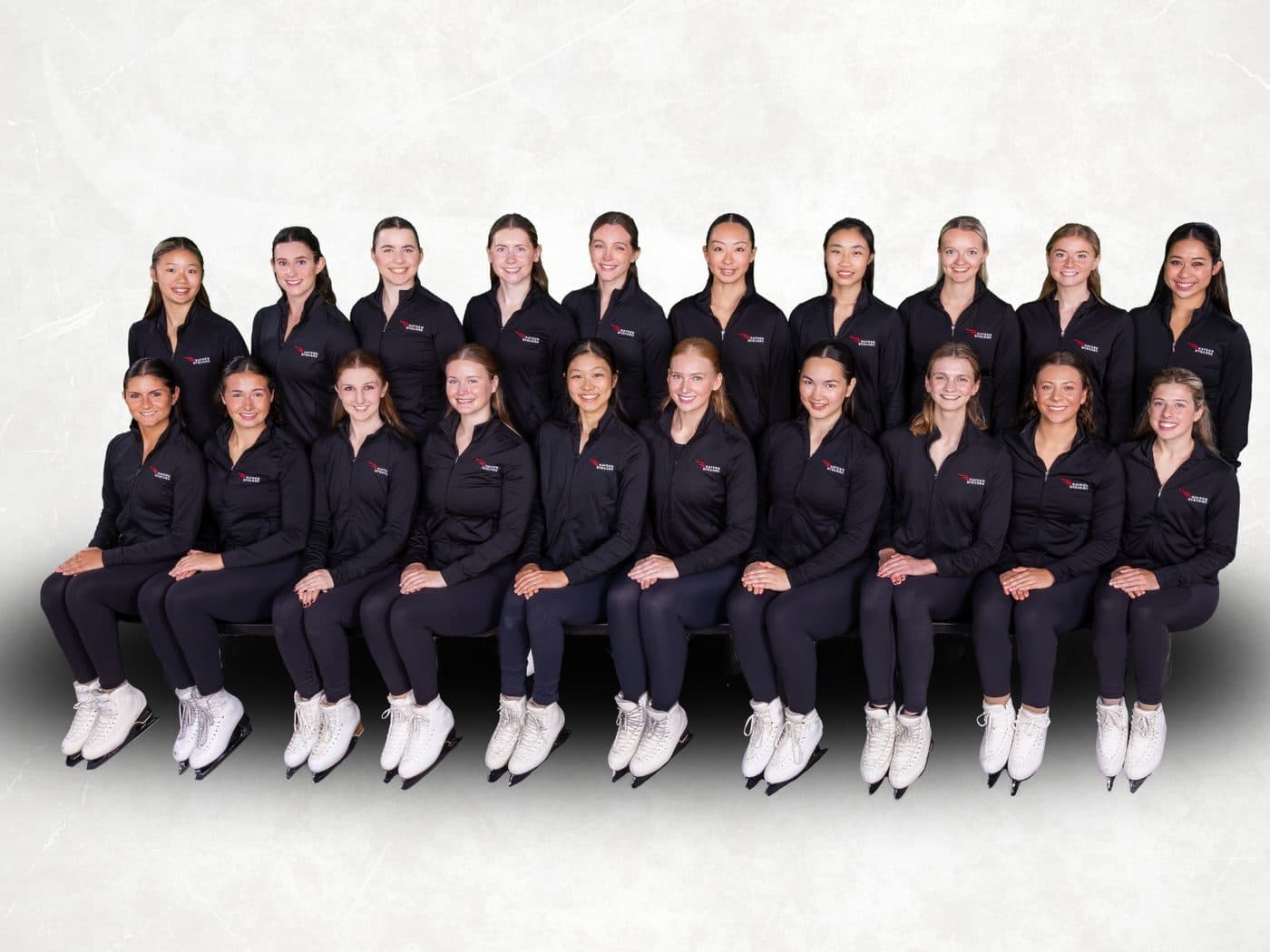 Haydenettes senior team on the ice