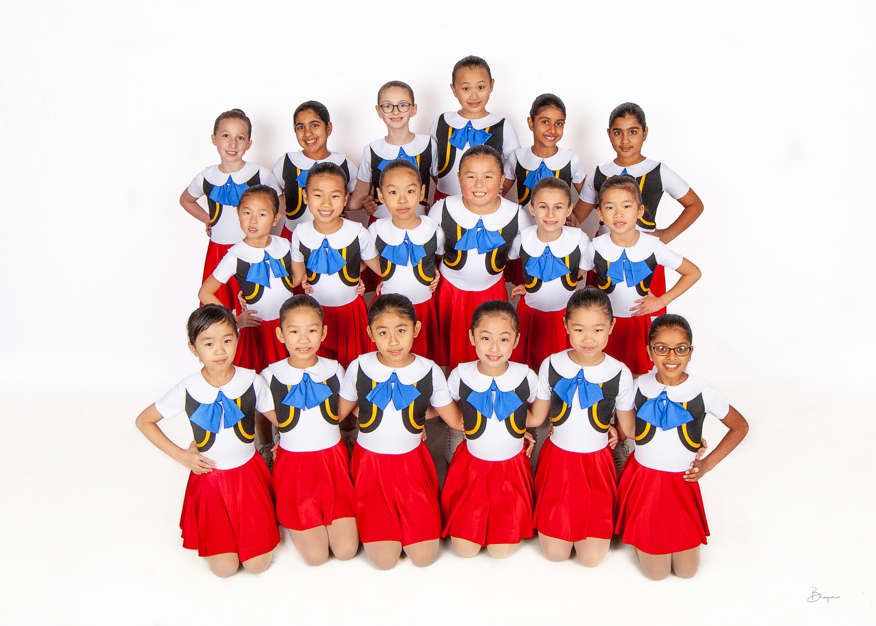 2018 - 2019 Mini Shooting Stars 2018 - 2019 Mini Shooting Stars
